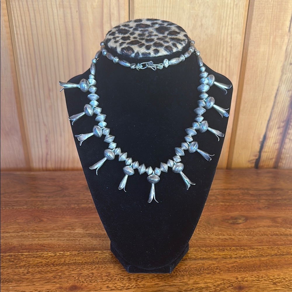 Elegant Silver Necklace